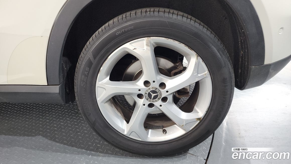 Mercedes-Benz GLA-Class 2018