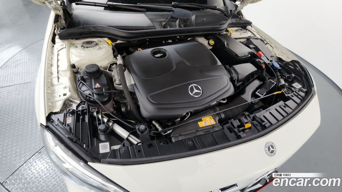 Mercedes-Benz GLA-Class 2018