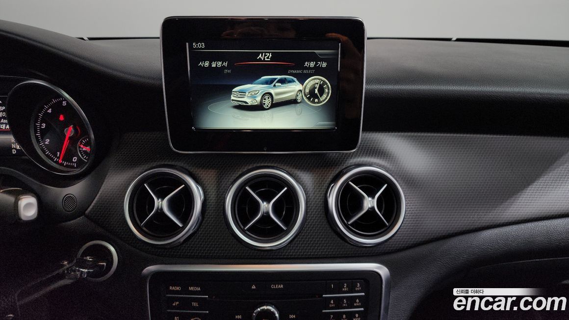 Mercedes-Benz GLA-Class 2018