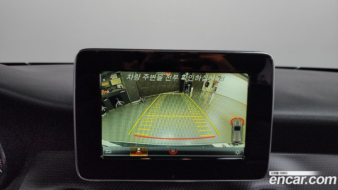 Mercedes-Benz GLA-Class 2018