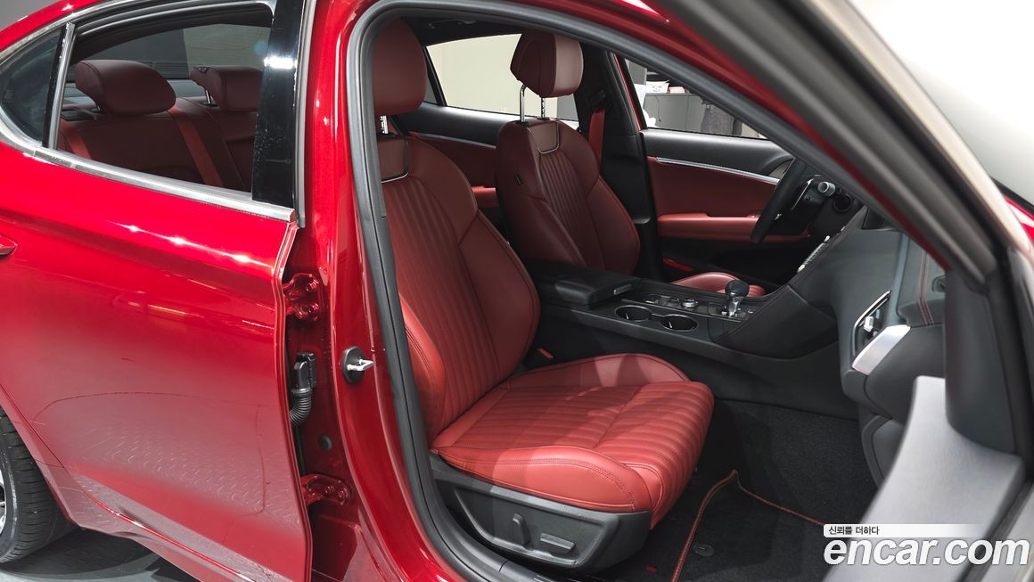 Genesis G70 2024