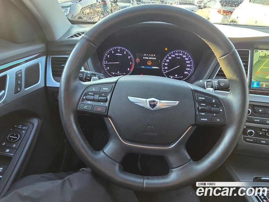 Hyundai Genesis 2016