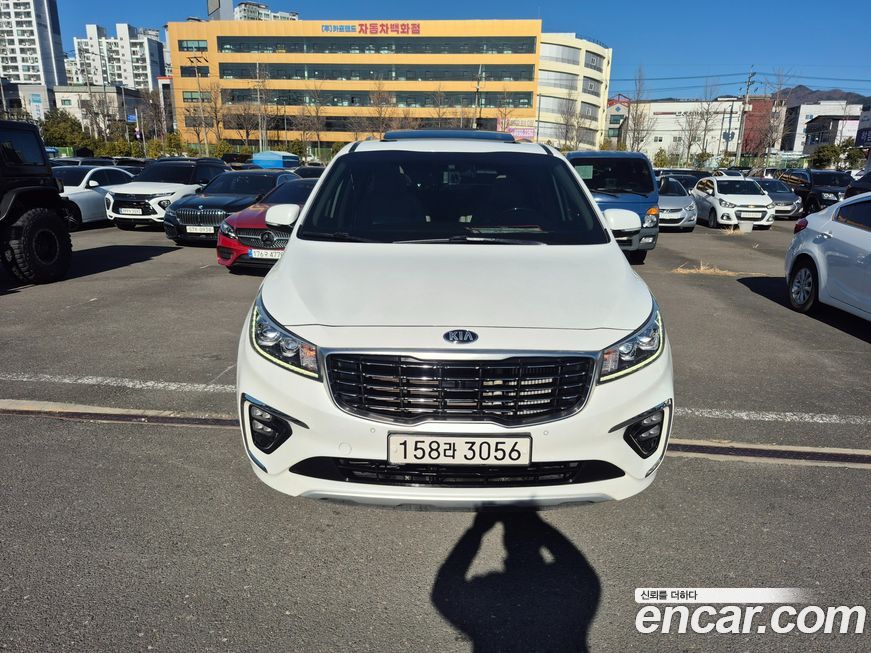 Kia Canival 2020