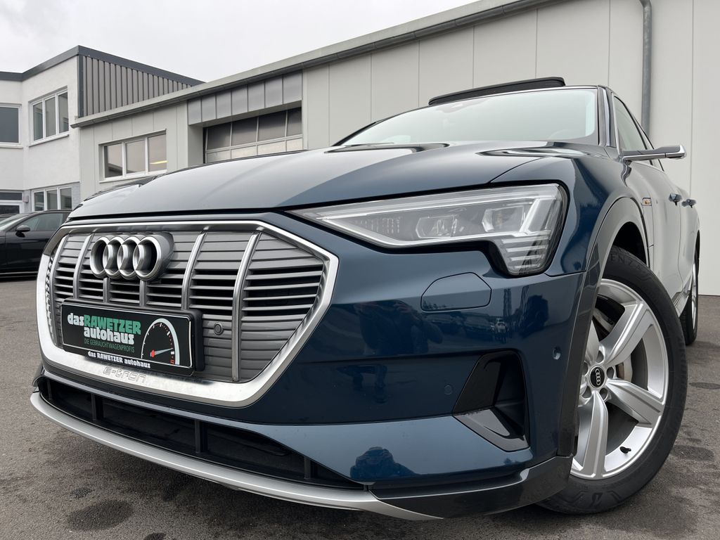 Audi e-tron 2022
