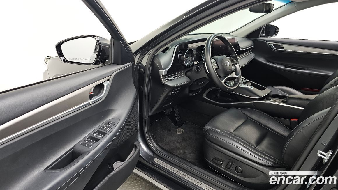 Hyundai Grandeur 2021