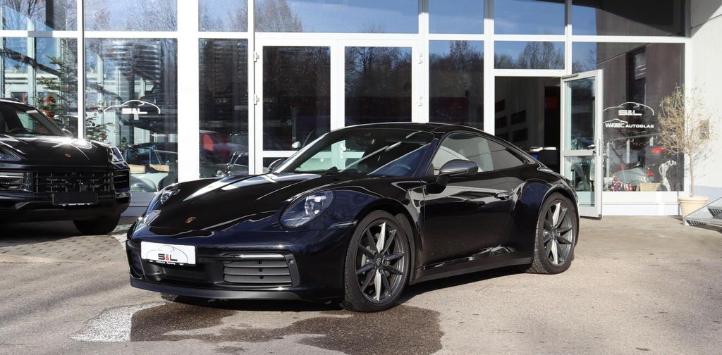 Porsche 992 2023
