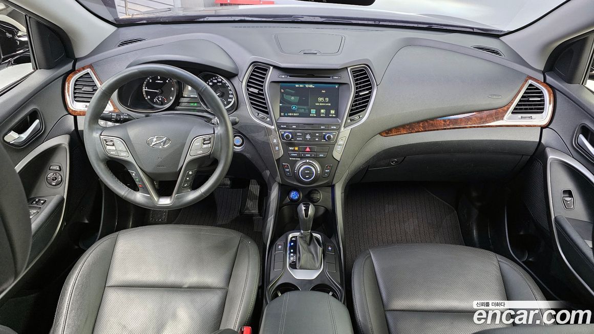 Hyundai Santafe 2016