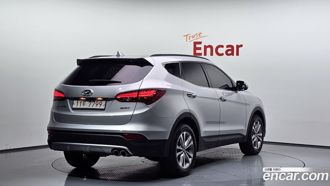 Hyundai Santafe 2015