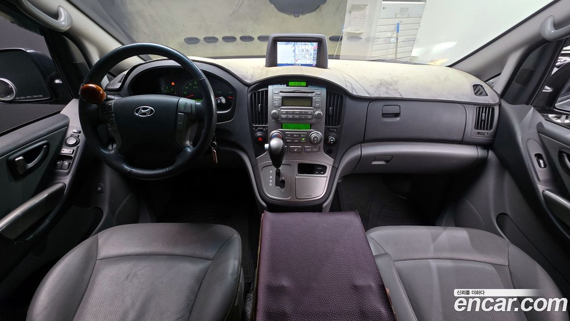 Hyundai Starex 2015