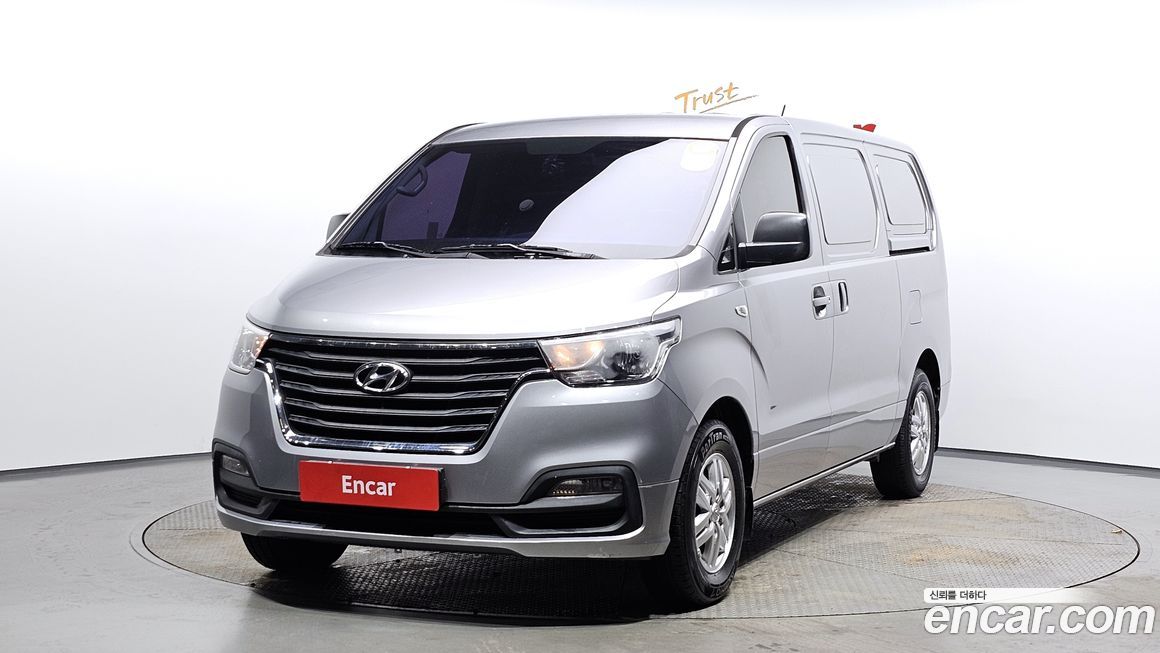 Hyundai Starex 2018