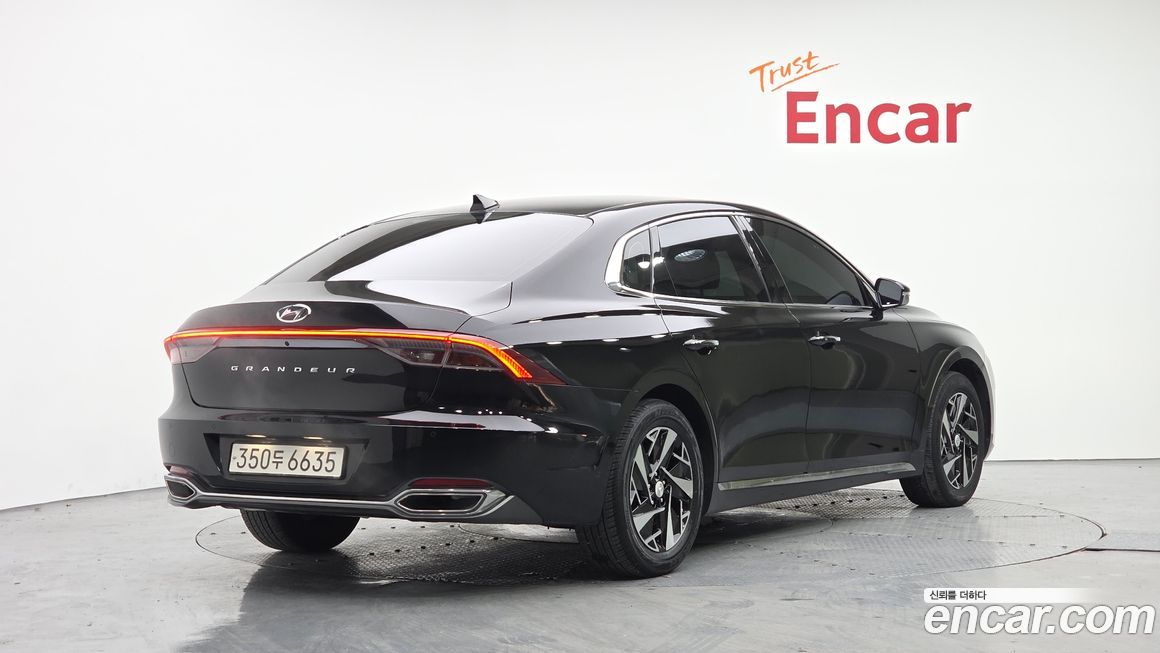 Hyundai Grandeur 2022