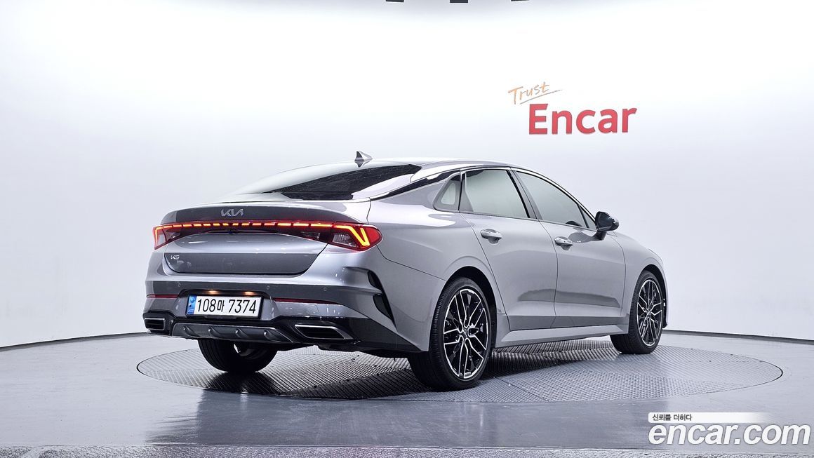 Kia K5 2023