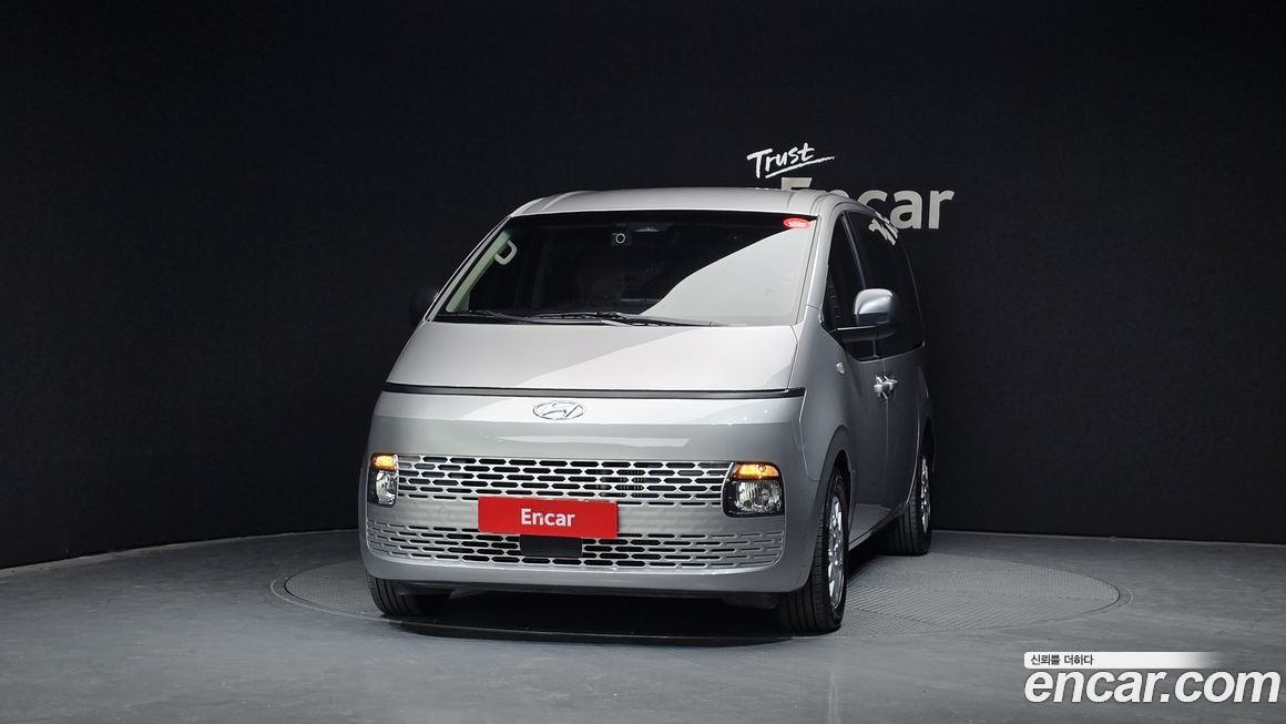 Hyundai Staria 2022