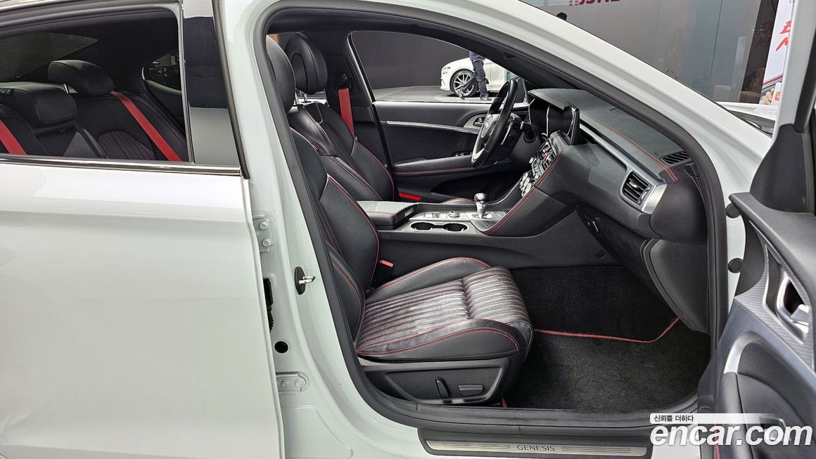 Genesis G70 2021