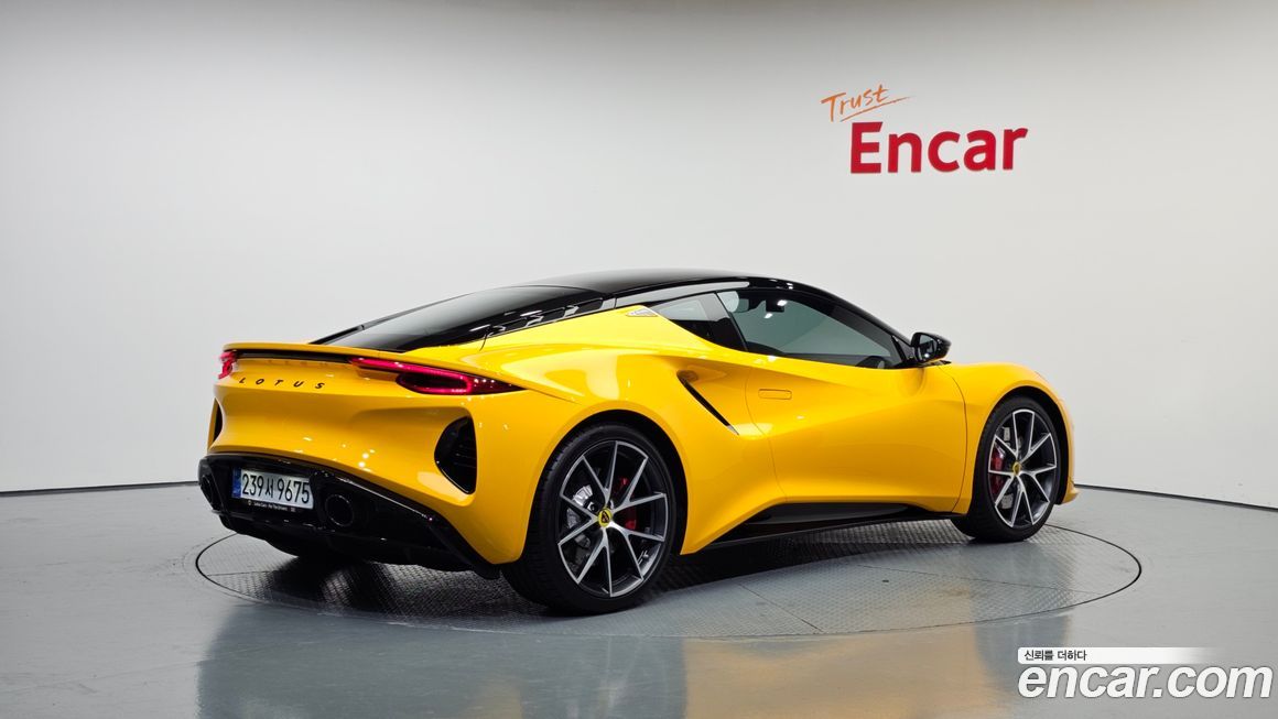 Lotus Emira 2024