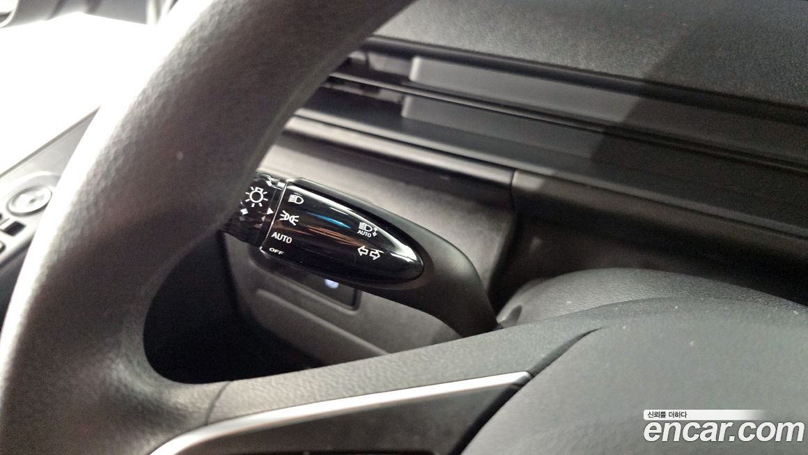 Hyundai Staria 2025