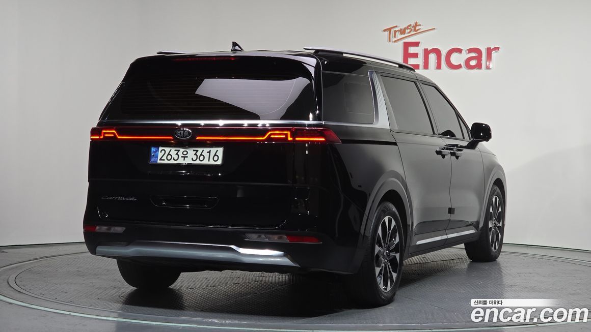 Kia Canival 2021