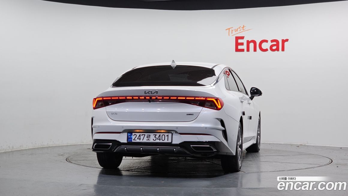 Kia K5 2023
