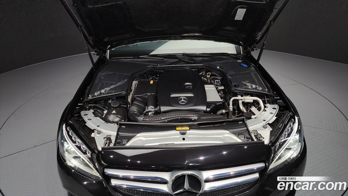 Mercedes-Benz C-Class 2017