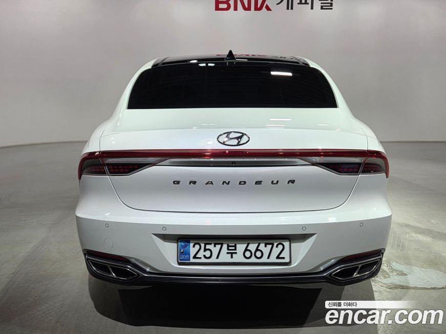 Hyundai Grandeur 2021