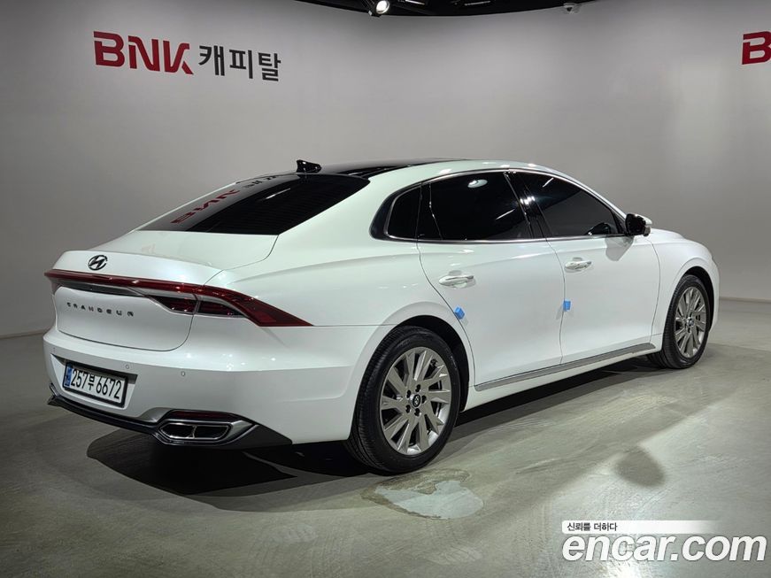 Hyundai Grandeur 2021