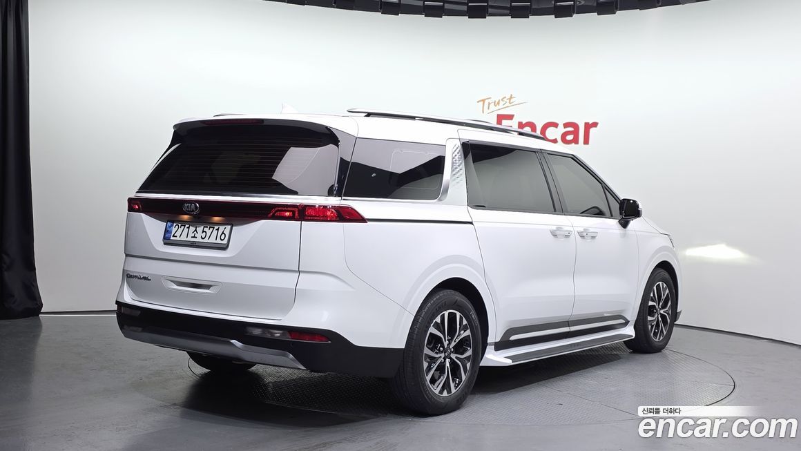 Kia Canival 2021