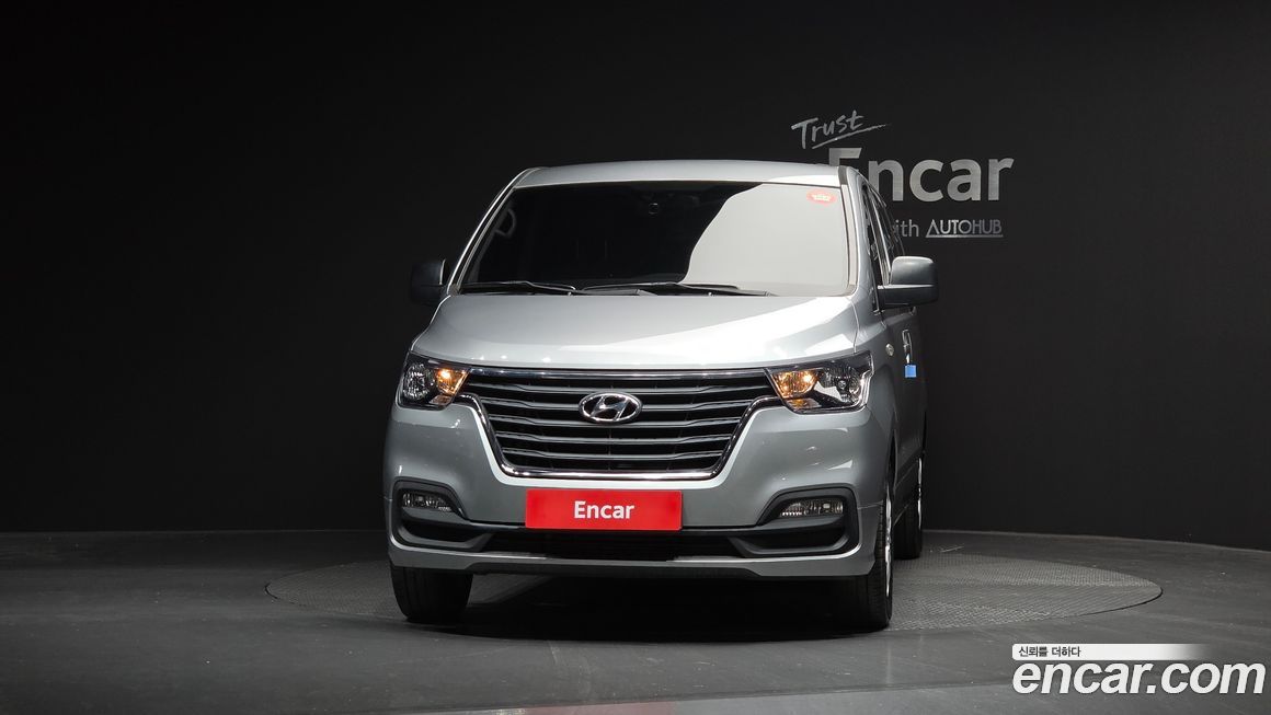 Hyundai Starex 2021