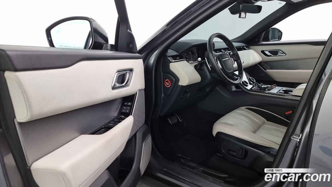 Land Rover Range Rover Velar 2018