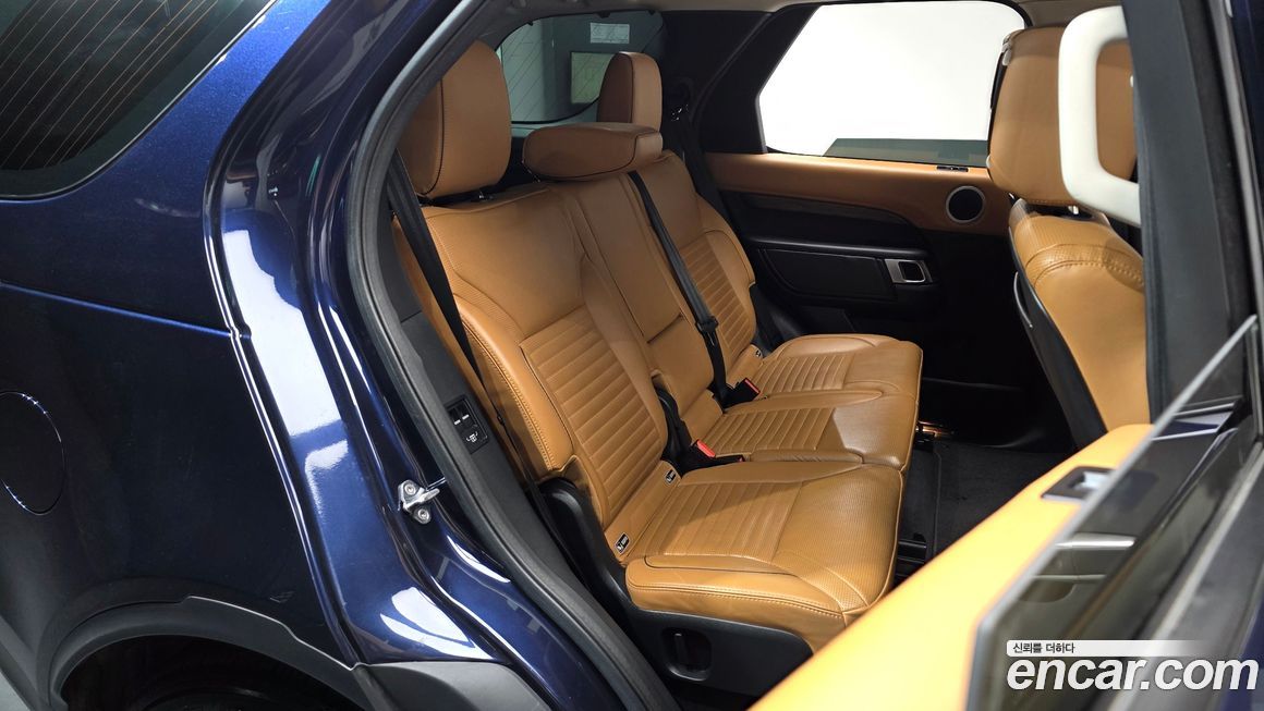 Land Rover Discovery 2018