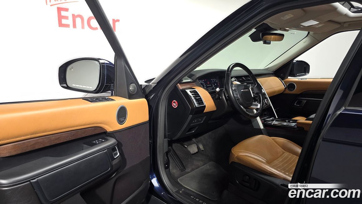 Land Rover Discovery 2018