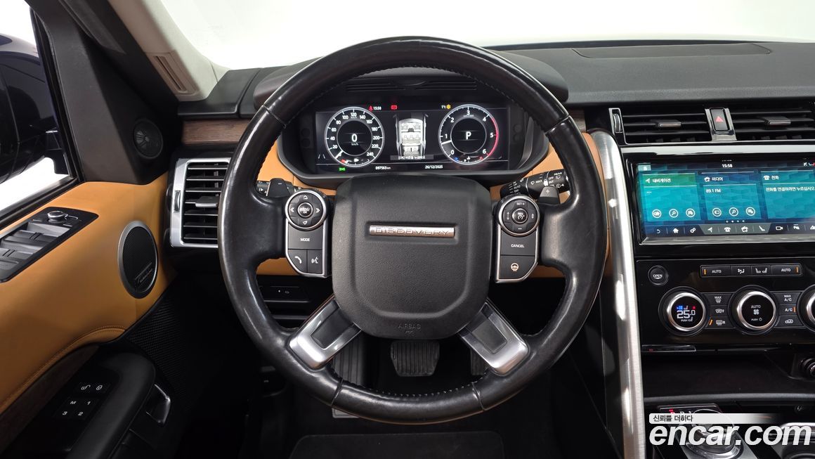 Land Rover Discovery 2018