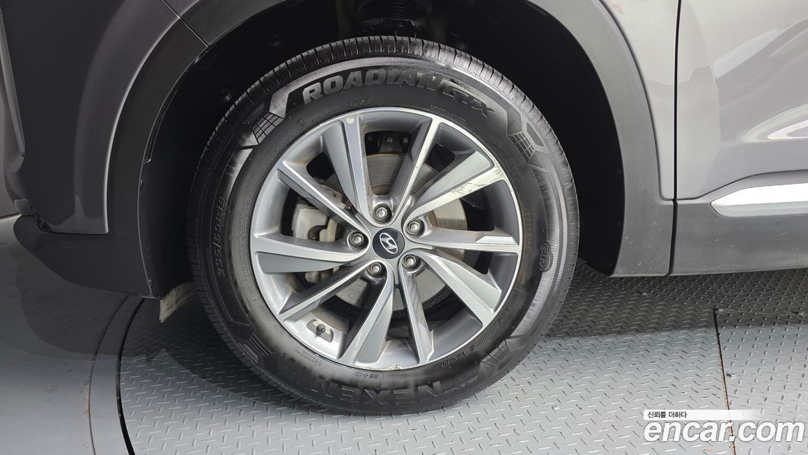 Hyundai Santafe 2020