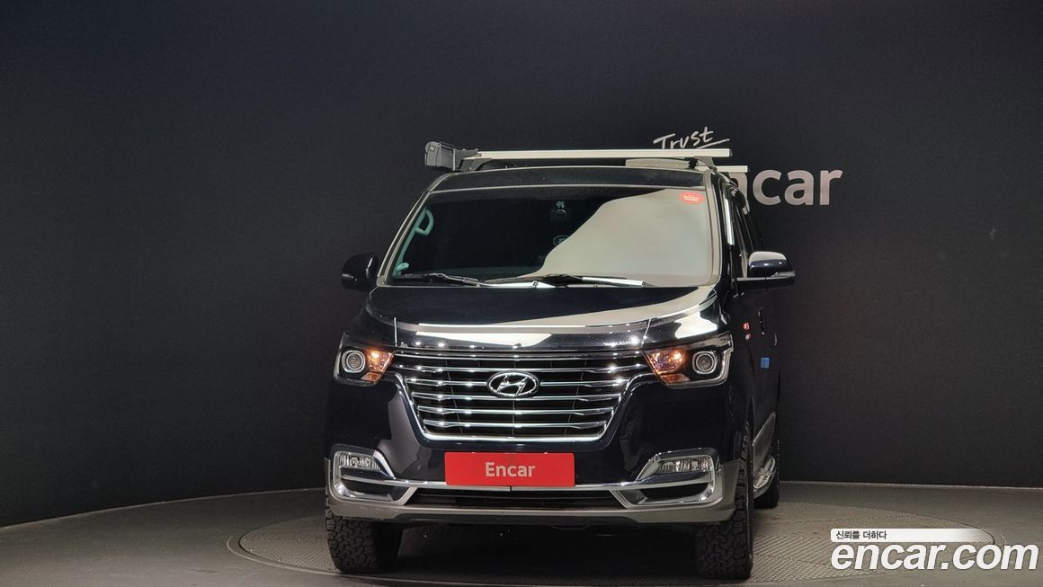 Hyundai Starex 2019