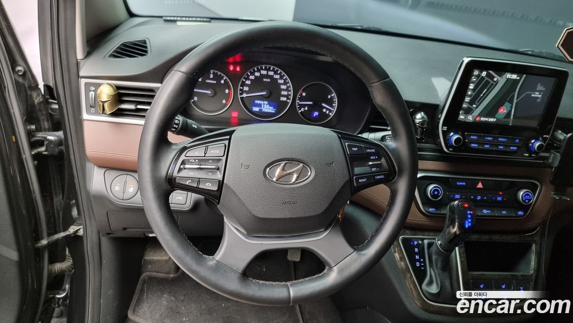 Hyundai Starex 2019