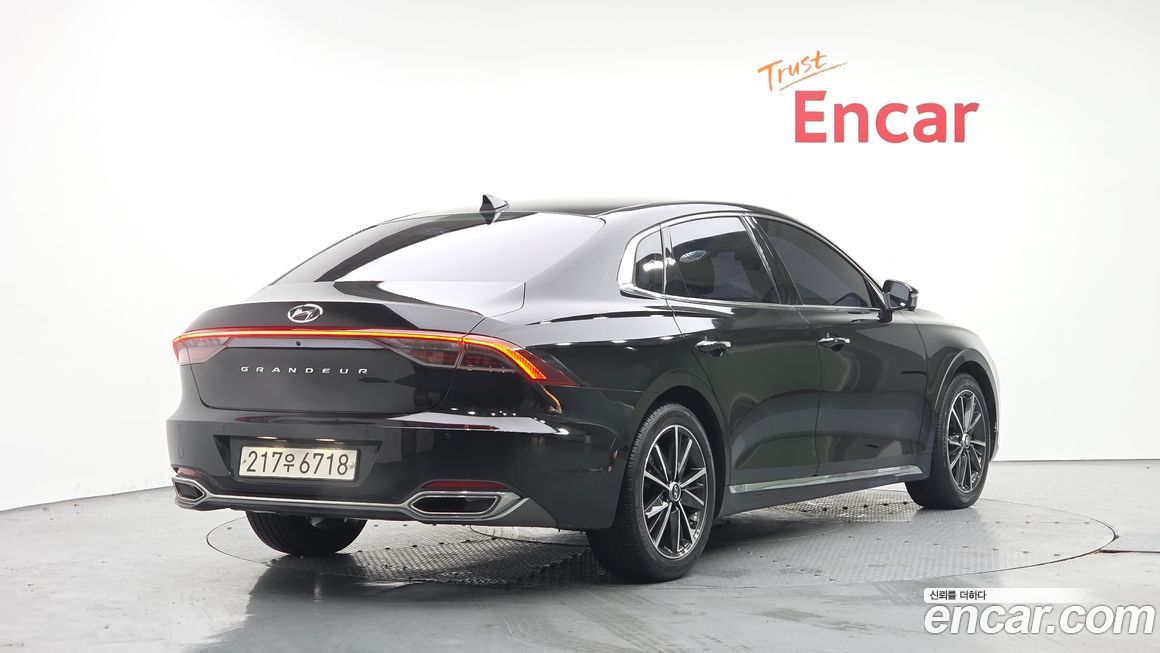 Hyundai Grandeur 2020