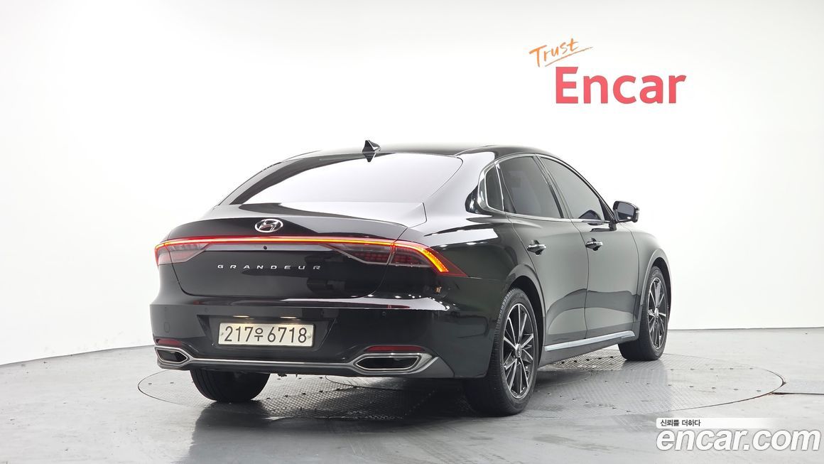 Hyundai Grandeur 2020