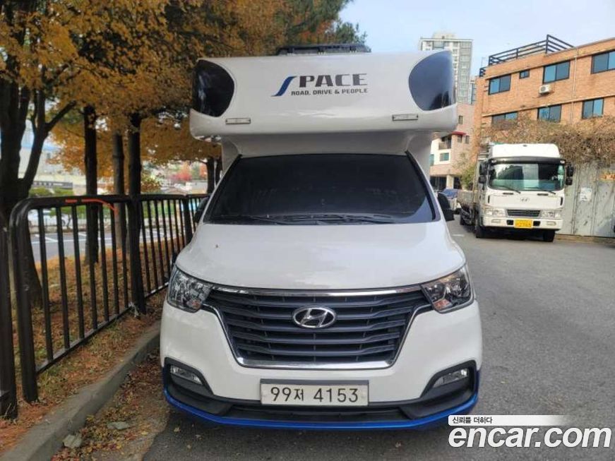 Hyundai Starex 2021