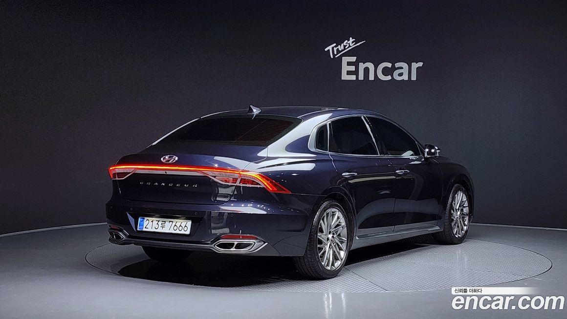 Hyundai Grandeur 2020