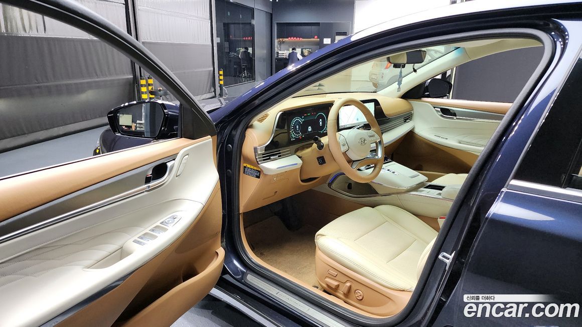 Hyundai Grandeur 2020