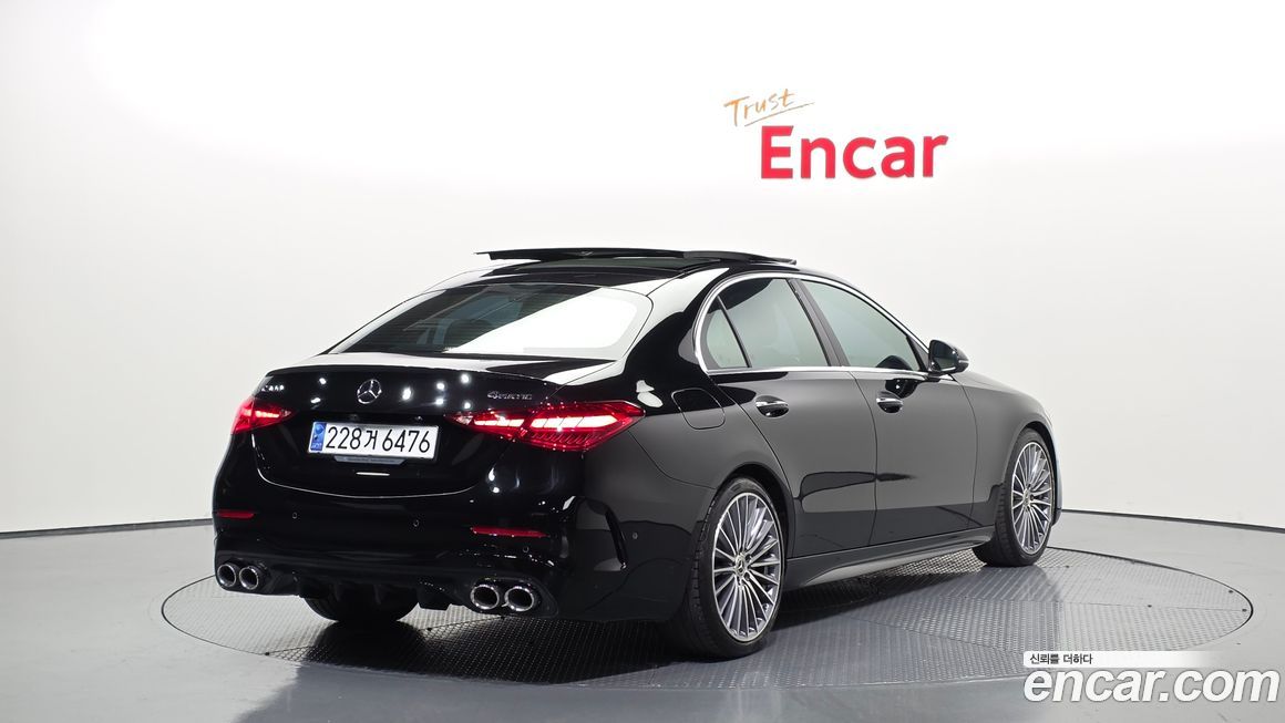 Mercedes-Benz C-Class 2023