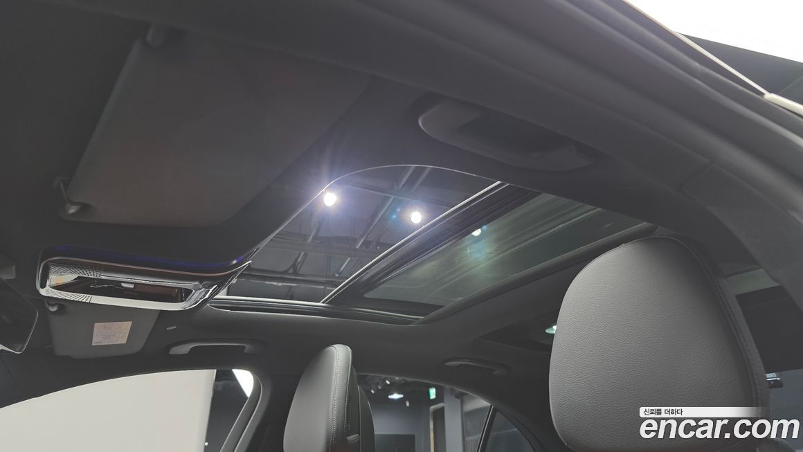 Mercedes-Benz C-Class 2023