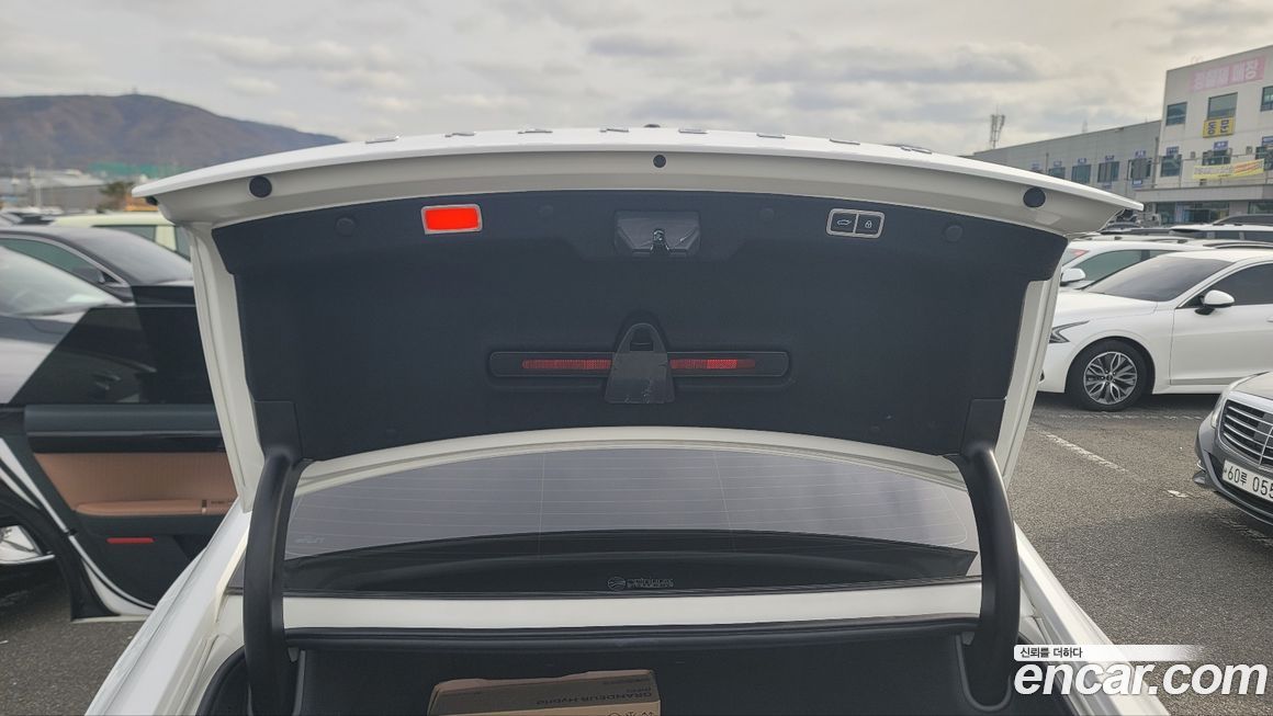 Hyundai Grandeur 2025