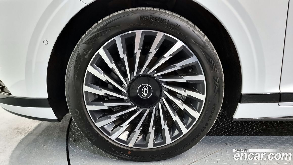 Hyundai Grandeur 2025