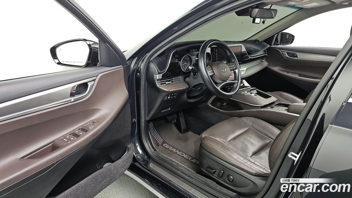 Hyundai Grandeur 2021