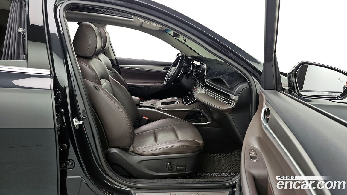 Hyundai Grandeur 2021