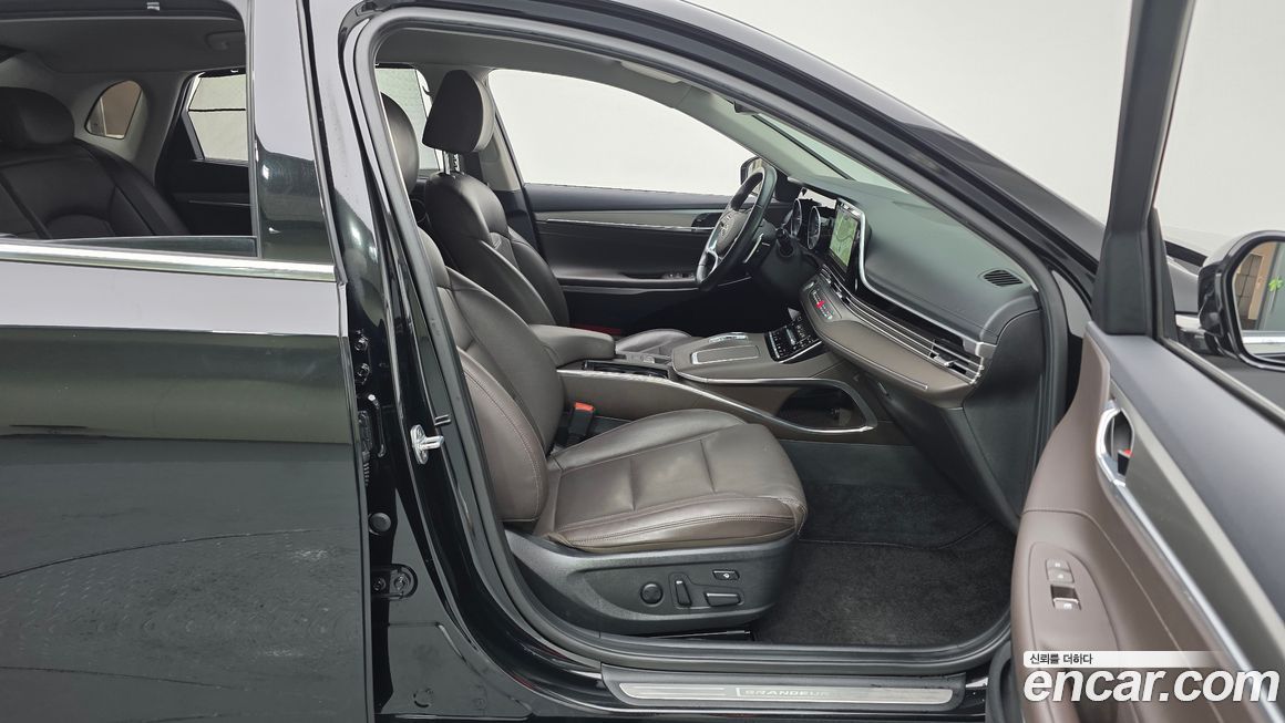 Hyundai Grandeur 2022