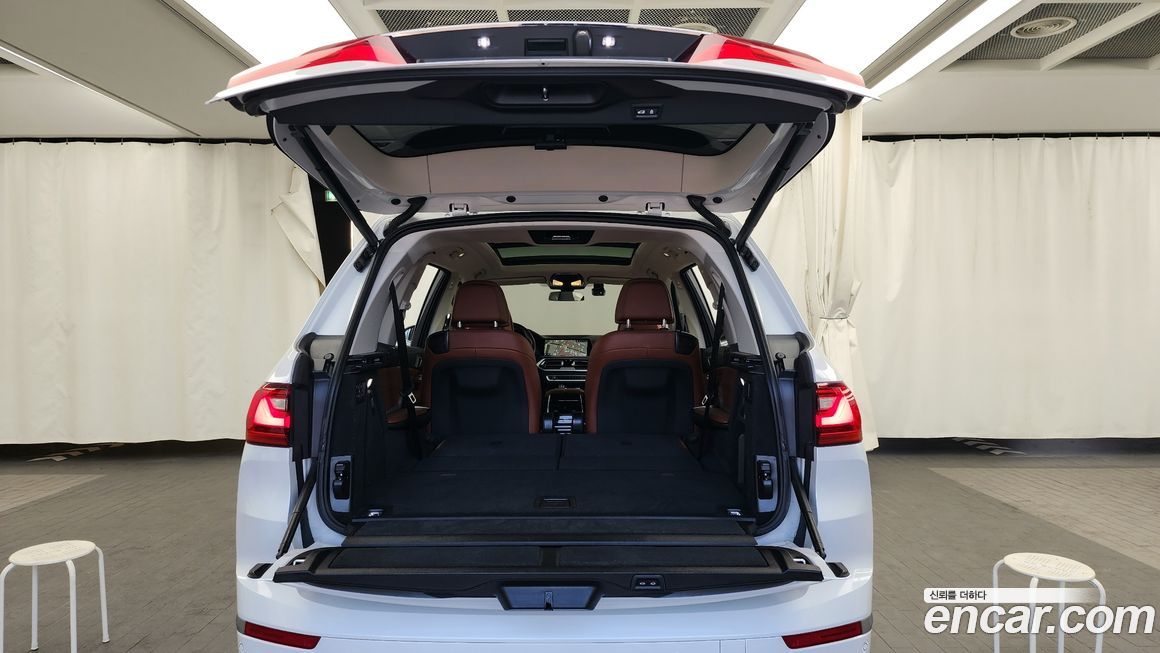 BMW X7 2022