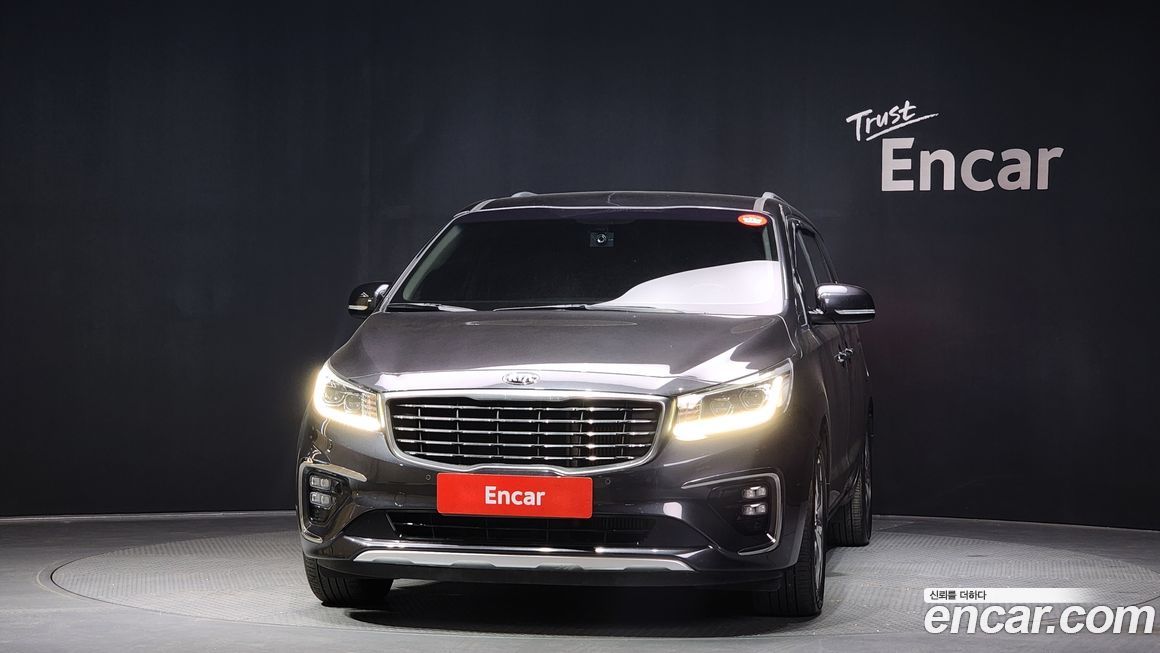 Kia Canival 2020