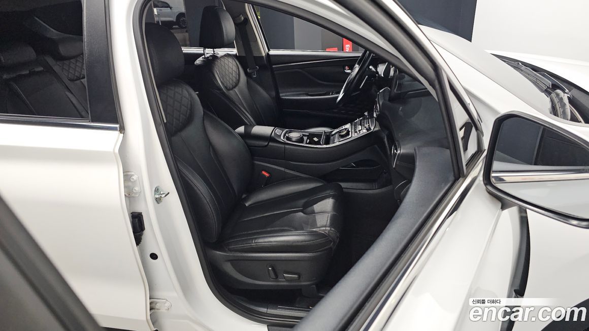 Hyundai Santafe 2022