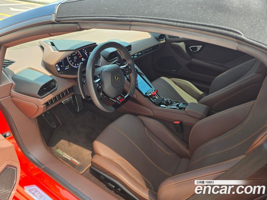 Lamborghini Huracan 2023